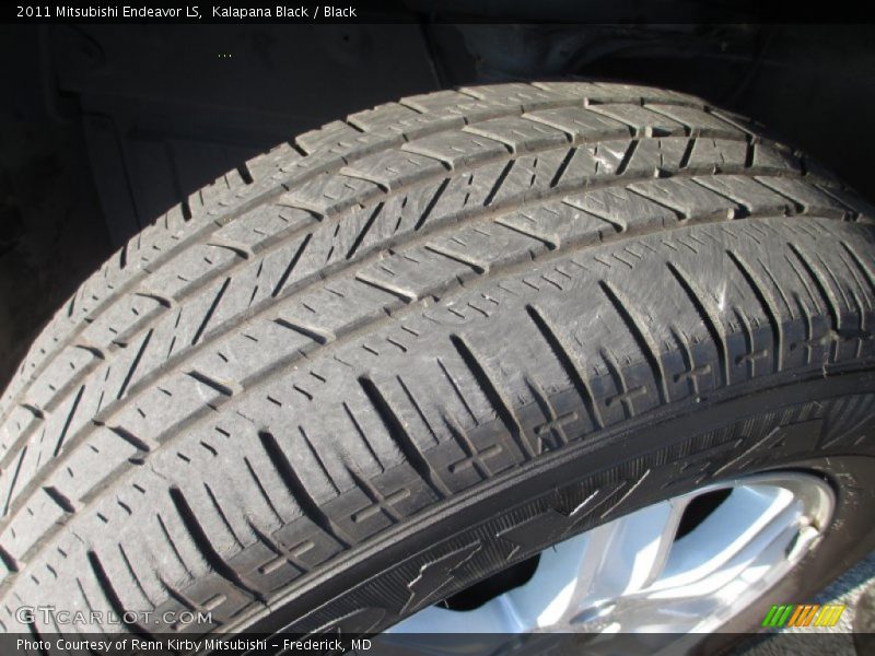 Kalapana Black / Black 2011 Mitsubishi Endeavor LS