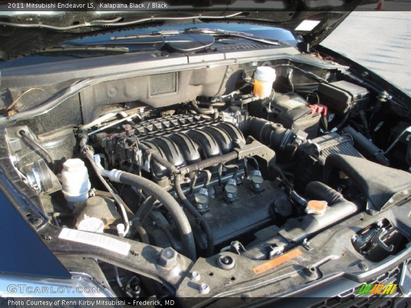 Kalapana Black / Black 2011 Mitsubishi Endeavor LS