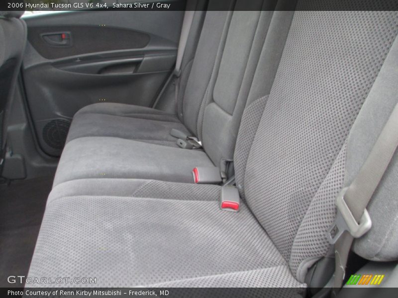 Sahara Silver / Gray 2006 Hyundai Tucson GLS V6 4x4
