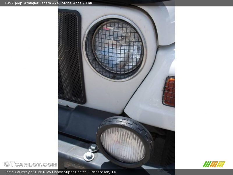 Stone White / Tan 1997 Jeep Wrangler Sahara 4x4