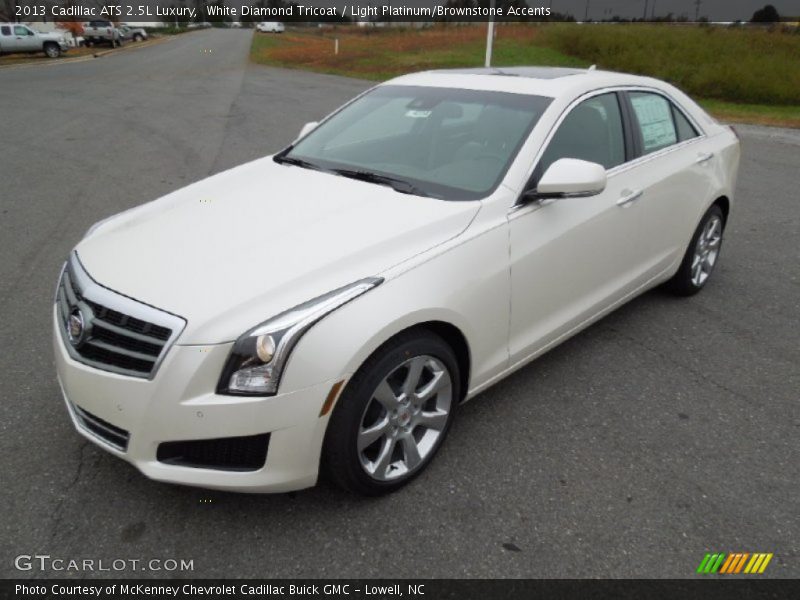 Front 3/4 View of 2013 ATS 2.5L Luxury