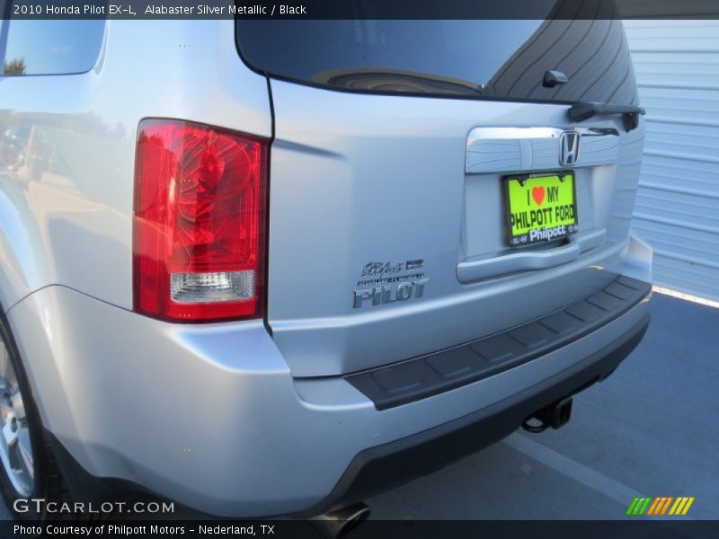 Alabaster Silver Metallic / Black 2010 Honda Pilot EX-L