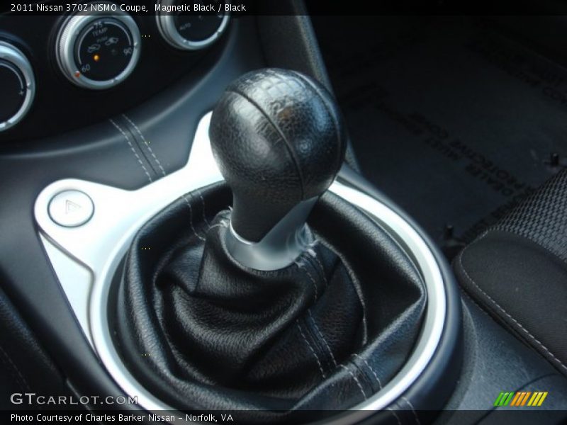 Magnetic Black / Black 2011 Nissan 370Z NISMO Coupe
