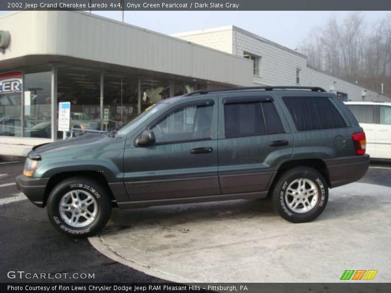 Onyx Green Pearlcoat / Dark Slate Gray 2002 Jeep Grand Cherokee Laredo 4x4