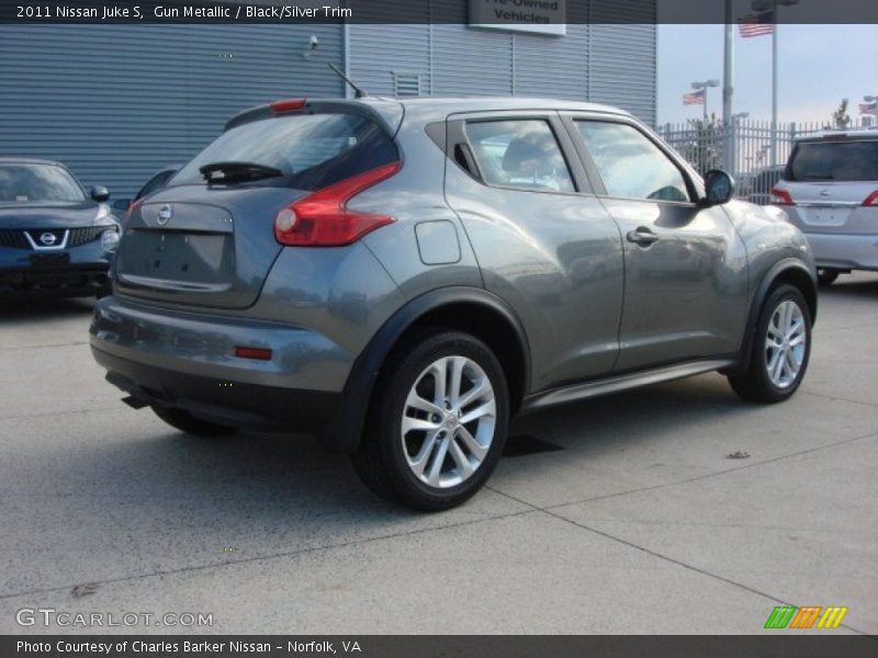 Gun Metallic / Black/Silver Trim 2011 Nissan Juke S