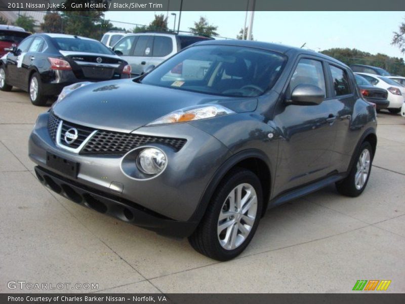 Gun Metallic / Black/Silver Trim 2011 Nissan Juke S