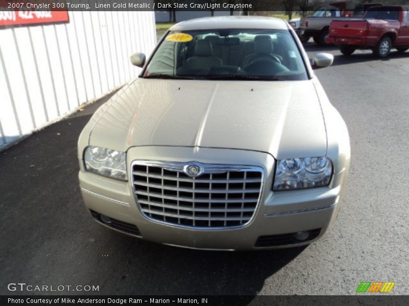 Linen Gold Metallic / Dark Slate Gray/Light Graystone 2007 Chrysler 300 Touring