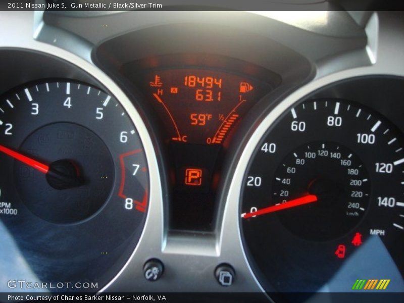 Gun Metallic / Black/Silver Trim 2011 Nissan Juke S
