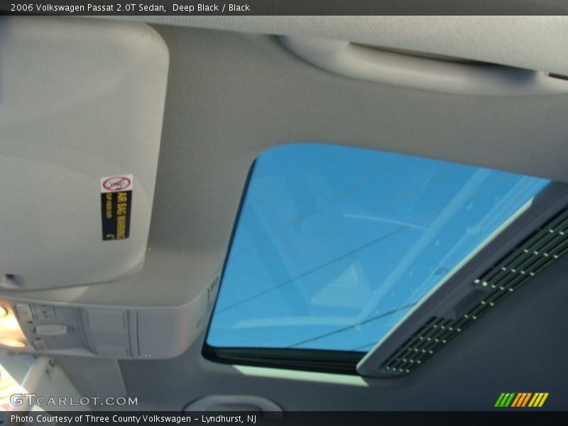 Deep Black / Black 2006 Volkswagen Passat 2.0T Sedan