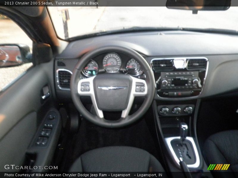 Tungsten Metallic / Black 2013 Chrysler 200 S Sedan