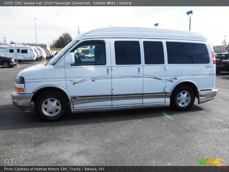 Summit White / Neutral 2005 GMC Savana Van 1500 Passenger Conversion