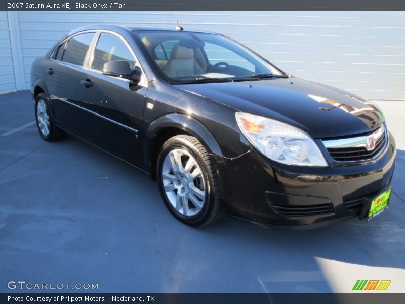 Black Onyx / Tan 2007 Saturn Aura XE
