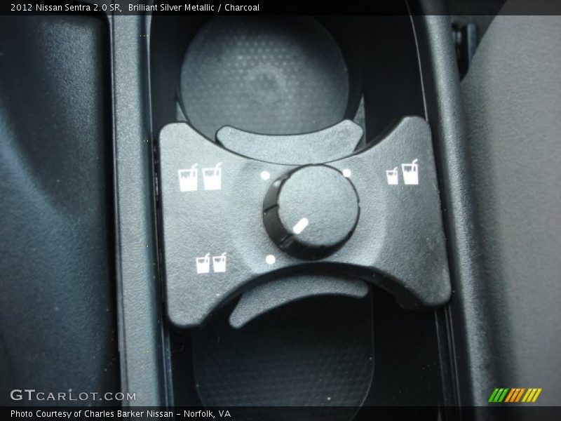 Brilliant Silver Metallic / Charcoal 2012 Nissan Sentra 2.0 SR