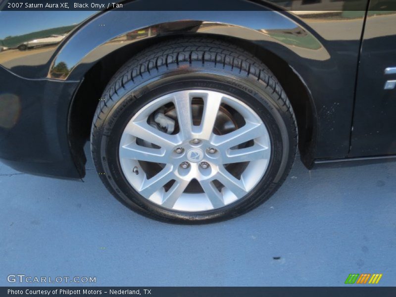 Black Onyx / Tan 2007 Saturn Aura XE