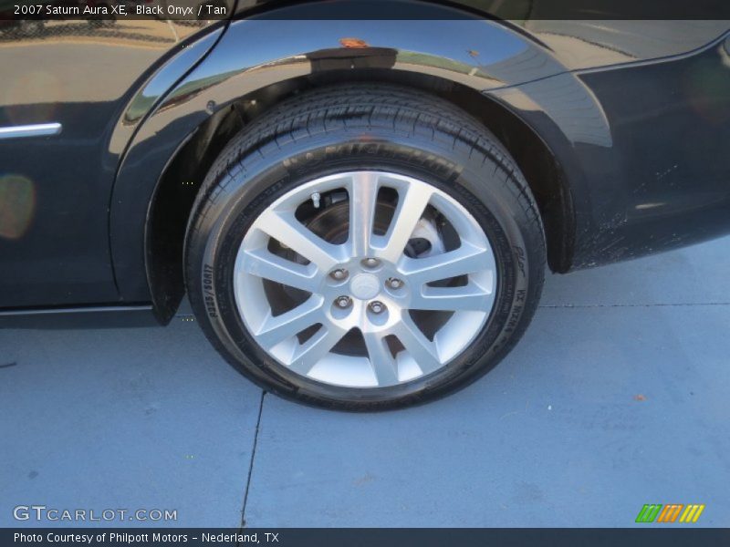 Black Onyx / Tan 2007 Saturn Aura XE