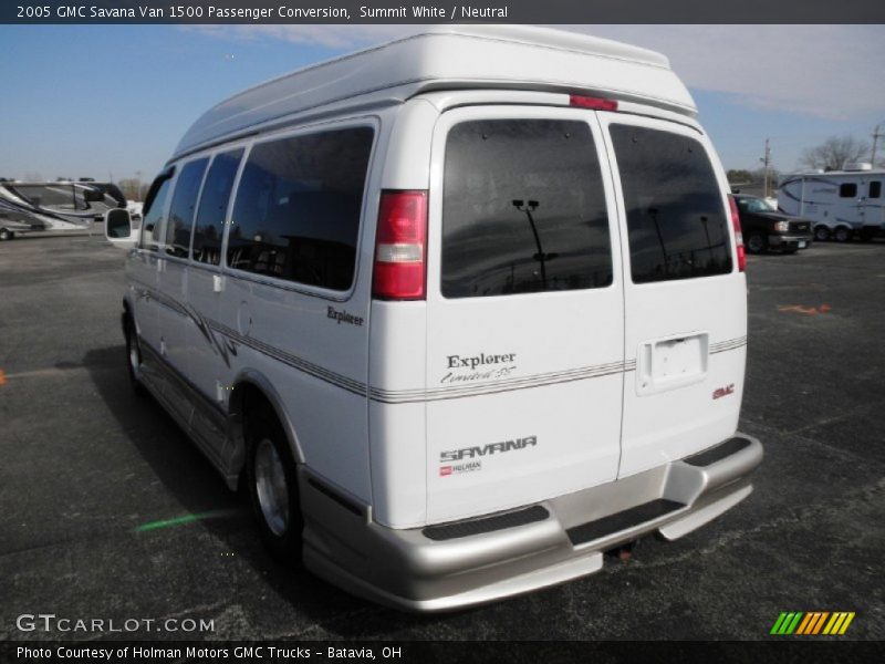 Summit White / Neutral 2005 GMC Savana Van 1500 Passenger Conversion