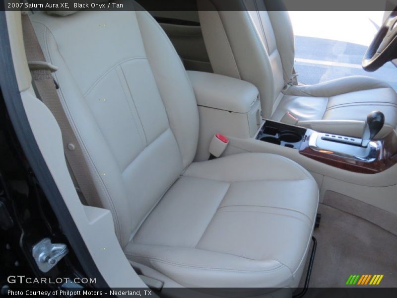 Black Onyx / Tan 2007 Saturn Aura XE