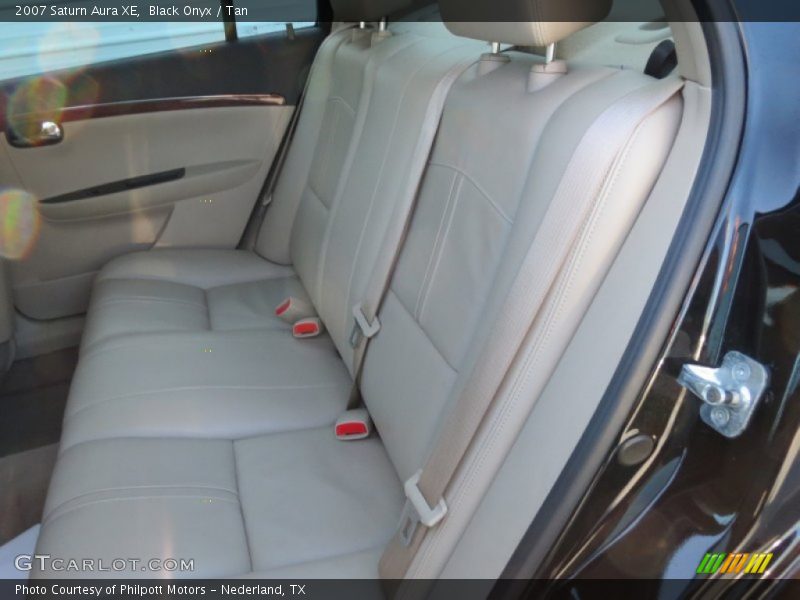 Black Onyx / Tan 2007 Saturn Aura XE