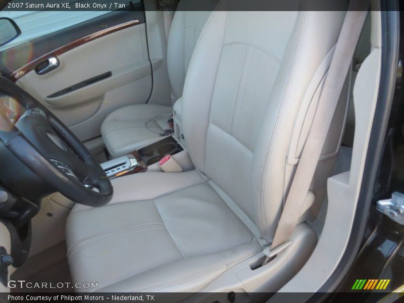 Black Onyx / Tan 2007 Saturn Aura XE