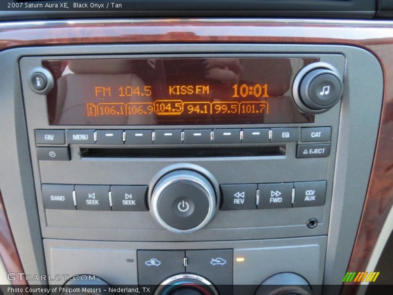 Black Onyx / Tan 2007 Saturn Aura XE