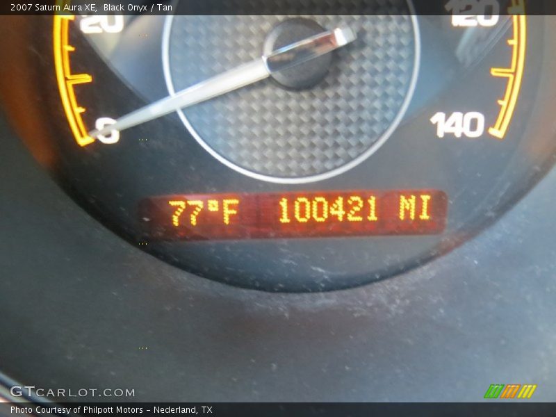 Black Onyx / Tan 2007 Saturn Aura XE
