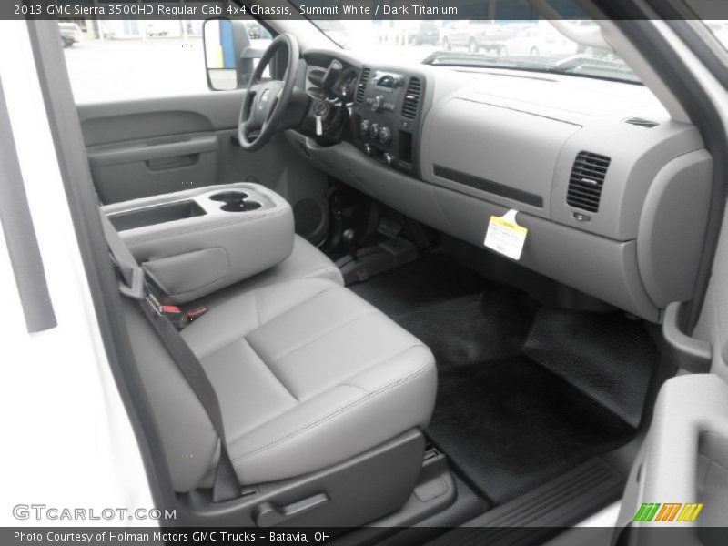Summit White / Dark Titanium 2013 GMC Sierra 3500HD Regular Cab 4x4 Chassis
