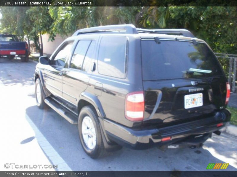 Super Black / Charcoal 2003 Nissan Pathfinder LE