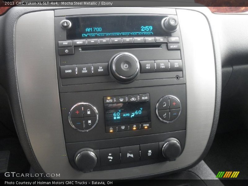 Controls of 2013 Yukon XL SLT 4x4