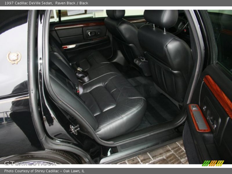 Raven Black / Black 1997 Cadillac DeVille Sedan