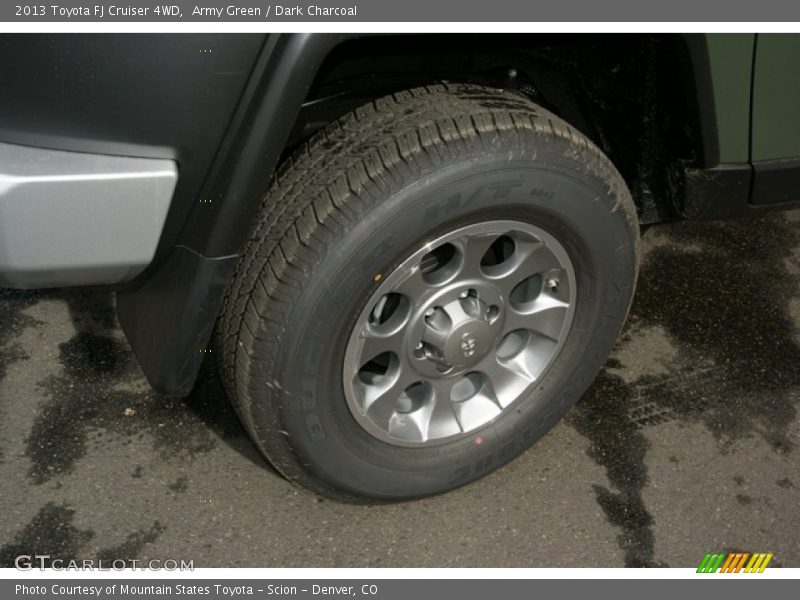 Army Green / Dark Charcoal 2013 Toyota FJ Cruiser 4WD