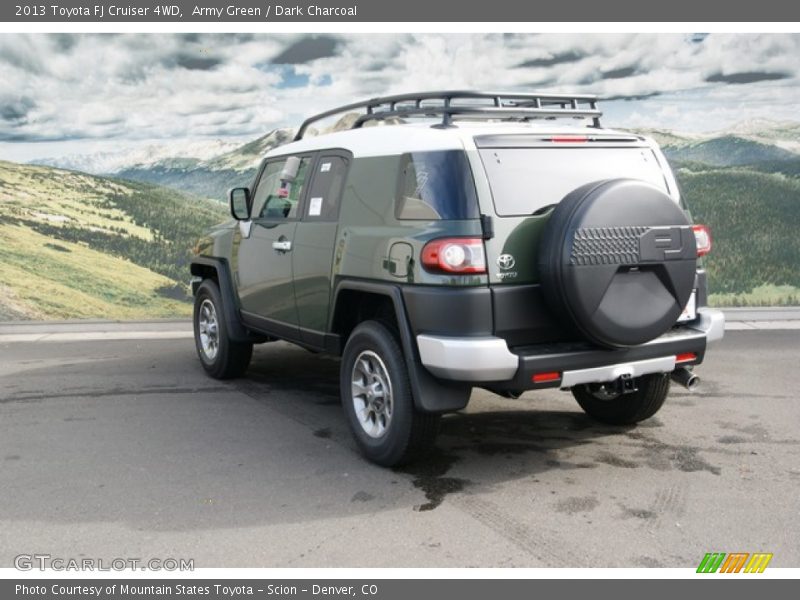 Army Green / Dark Charcoal 2013 Toyota FJ Cruiser 4WD