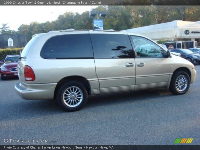 Champagne Pearl / Camel 1999 Chrysler Town & Country Limited