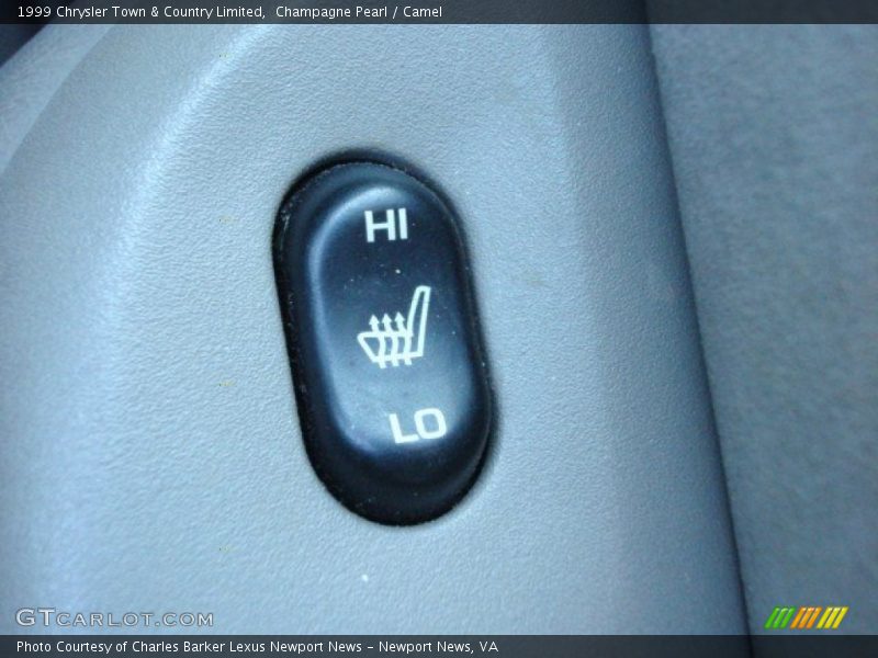 Champagne Pearl / Camel 1999 Chrysler Town & Country Limited