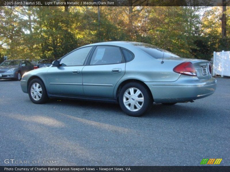 Light Tundra Metallic / Medium/Dark Flint 2005 Ford Taurus SEL