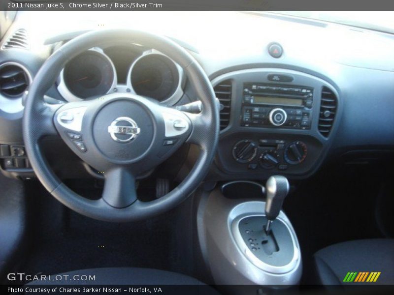 Chrome Silver / Black/Silver Trim 2011 Nissan Juke S