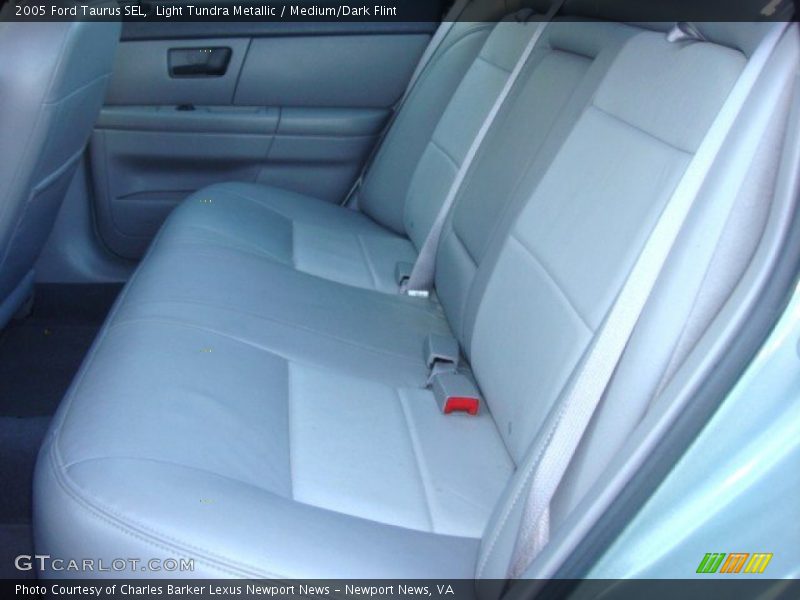 Light Tundra Metallic / Medium/Dark Flint 2005 Ford Taurus SEL