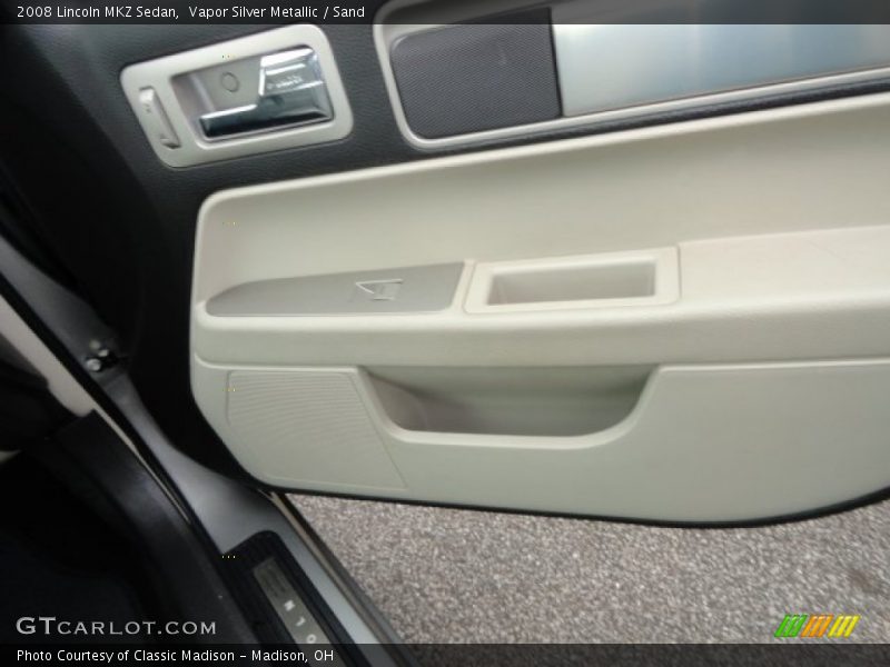 Vapor Silver Metallic / Sand 2008 Lincoln MKZ Sedan