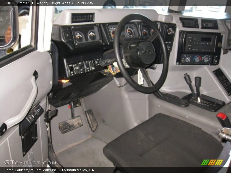  2003 H1 Wagon Cloud Gray Interior