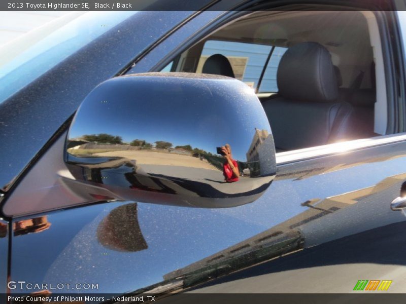Black / Black 2013 Toyota Highlander SE