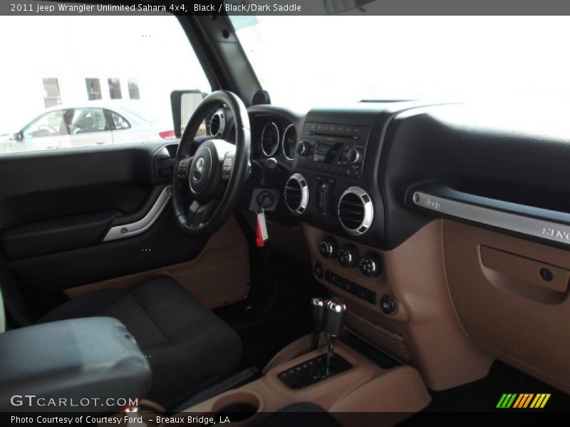 Black / Black/Dark Saddle 2011 Jeep Wrangler Unlimited Sahara 4x4