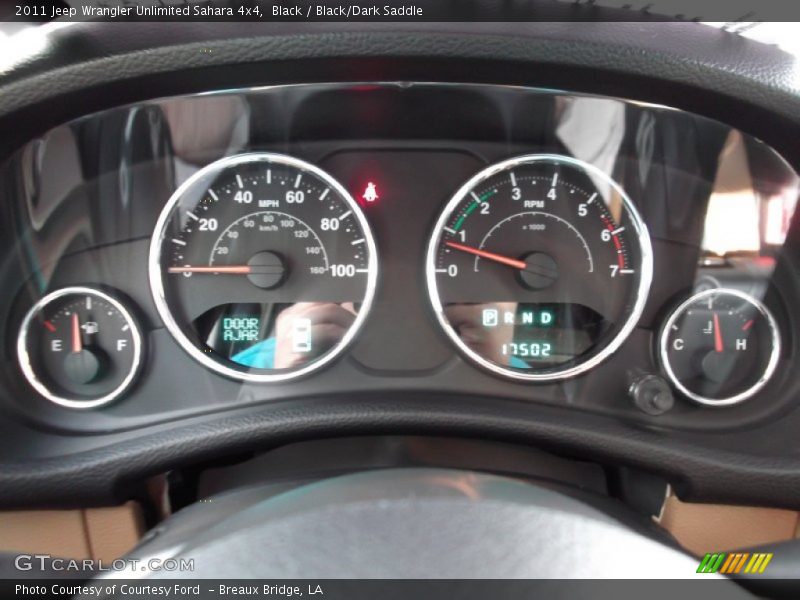 Black / Black/Dark Saddle 2011 Jeep Wrangler Unlimited Sahara 4x4