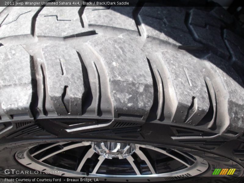 Black / Black/Dark Saddle 2011 Jeep Wrangler Unlimited Sahara 4x4