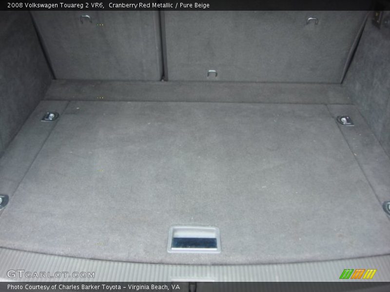Cranberry Red Metallic / Pure Beige 2008 Volkswagen Touareg 2 VR6
