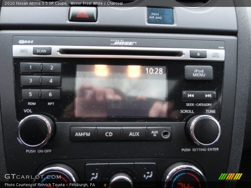 Winter Frost White / Charcoal 2010 Nissan Altima 3.5 SR Coupe