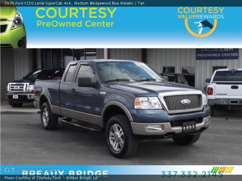 Medium Wedgewood Blue Metallic / Tan 2005 Ford F150 Lariat SuperCab 4x4