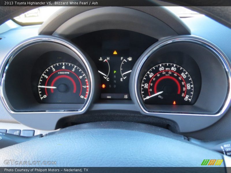 Blizzard White Pearl / Ash 2013 Toyota Highlander V6