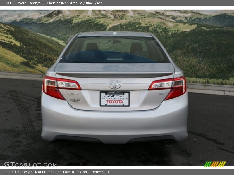 Classic Silver Metallic / Black/Ash 2012 Toyota Camry SE