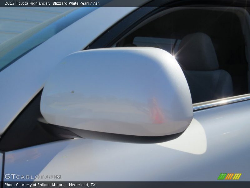 Blizzard White Pearl / Ash 2013 Toyota Highlander