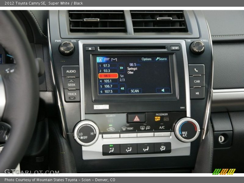 Super White / Black 2012 Toyota Camry SE
