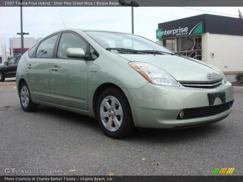 Front 3/4 View of 2007 Prius Hybrid